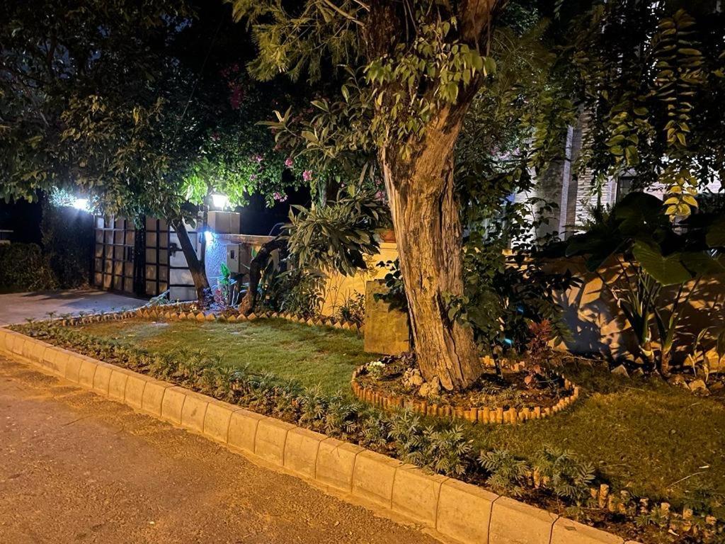 The Riviera Hotel Islamabad Buitenkant foto